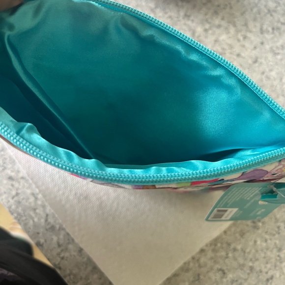 Squishmallow Pouch - Picture 7 of 8